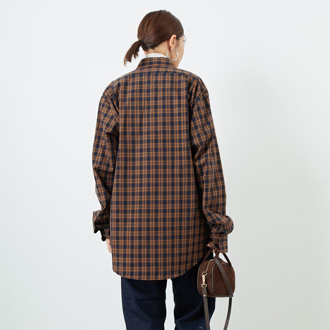 THE SHINZONE [ザ シンゾーン] ペックチェックシャツ [25AMSBL06] 85 NAVY &&モデル身長：159cm 着用サイズ：F0&&