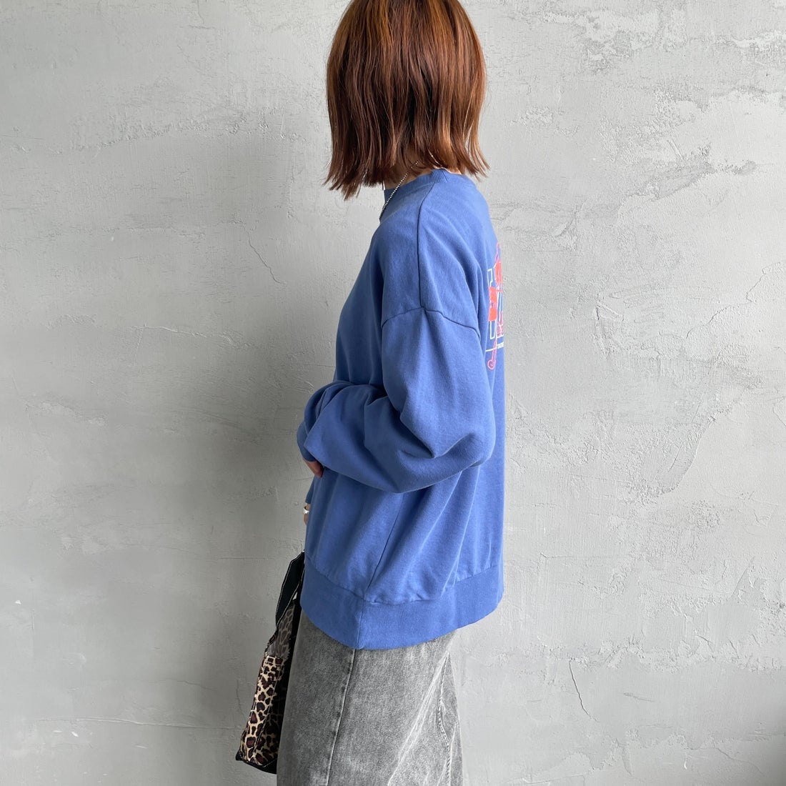 THE SHINZONE [ザ シンゾーン] CLEMENTINE スウェット [25AMSCU14] 83 BLUE &&モデル身長：158cm 着用サイズ：F0&&