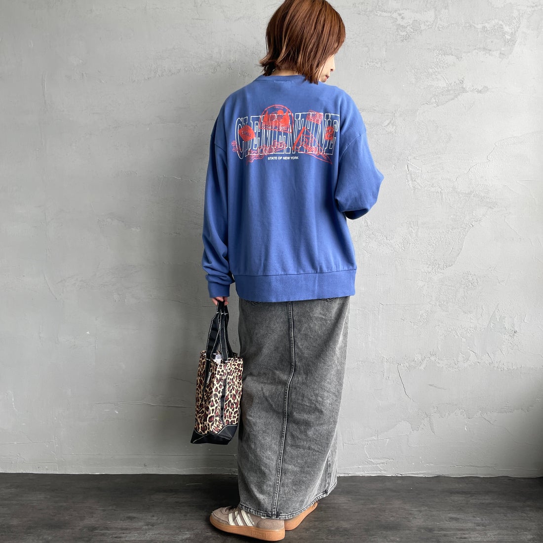 THE SHINZONE [ザ シンゾーン] CLEMENTINE スウェット [25AMSCU14] 83 BLUE &&モデル身長：158cm 着用サイズ：F0&&