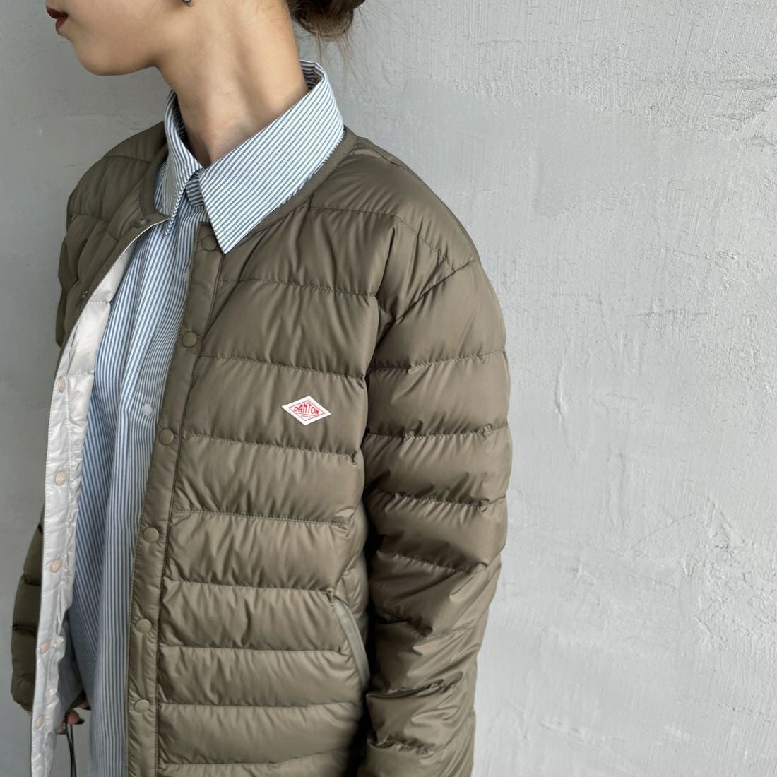 DANTON [ダントン] インナーダウン ジャケット [DT-A0001RRT] OLIVE &&モデル身長：150cm 着用サイズ：S&&