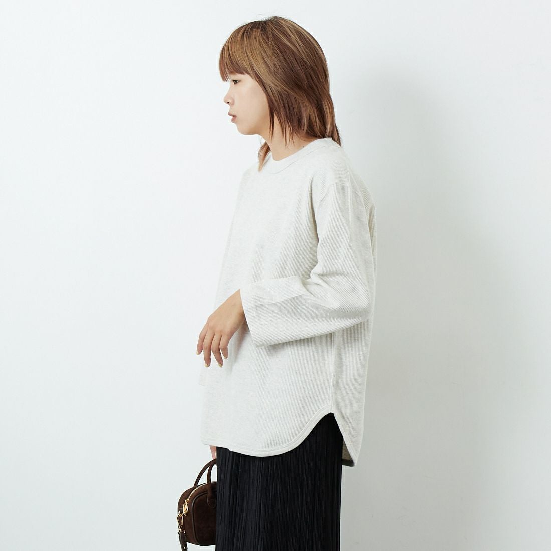 blurhms ROOTSTOCK [ブラームス ルーツストック] ラフ&スムース サーマルベースボールTシャツ [BROOTS24F31F25] 02 H.OATME &&モデル身長：167cm 着用サイズ：0&&