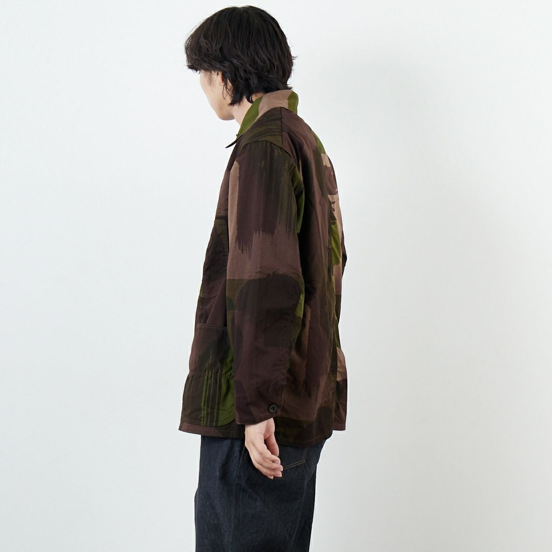 blurhms ROOTSTOCK [ブラームス ルーツストック] ブラッシュストロークカモ カバーオールジャケット [BROOTS25S6F25PT] 01 B.CAMO &&モデル身長：179cm 着用サイズ：3&&