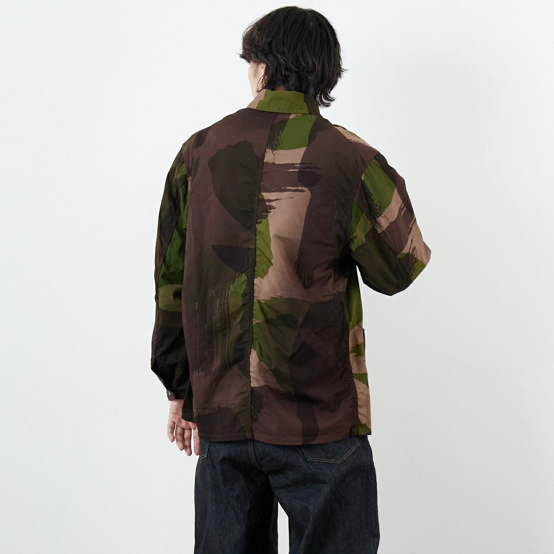 blurhms ROOTSTOCK [ブラームス ルーツストック] ブラッシュストロークカモ カバーオールジャケット [BROOTS25S6F25PT] 01 B.CAMO &&モデル身長：179cm 着用サイズ：3&&