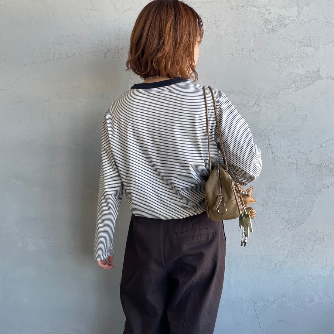 THE SHINZONE [ザ シンゾーン] パックロングスリーブTシャツ [24AMSCU04] 00 MULTI &&モデル身長：158cm 着用サイズ：F0&&