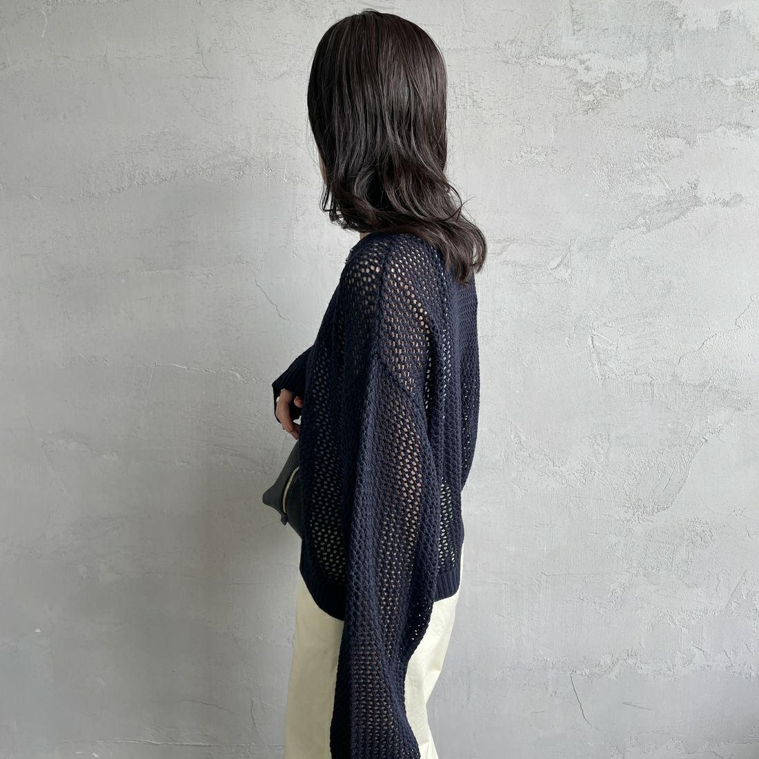 mizuiro ind [ミズイロインド] メッシュクルーネックプルオーバー [3-220093] 99 BLACK &&モデル身長：160cm 着用サイズ：F&&