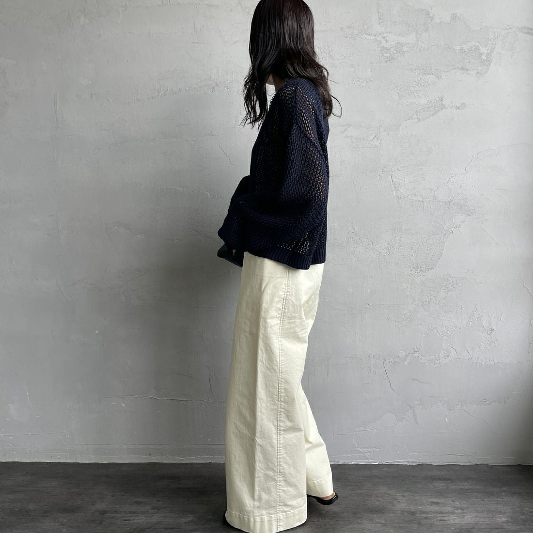 mizuiro ind [ミズイロインド] メッシュクルーネックプルオーバー [3-220093] 99 BLACK &&モデル身長：160cm 着用サイズ：F&&