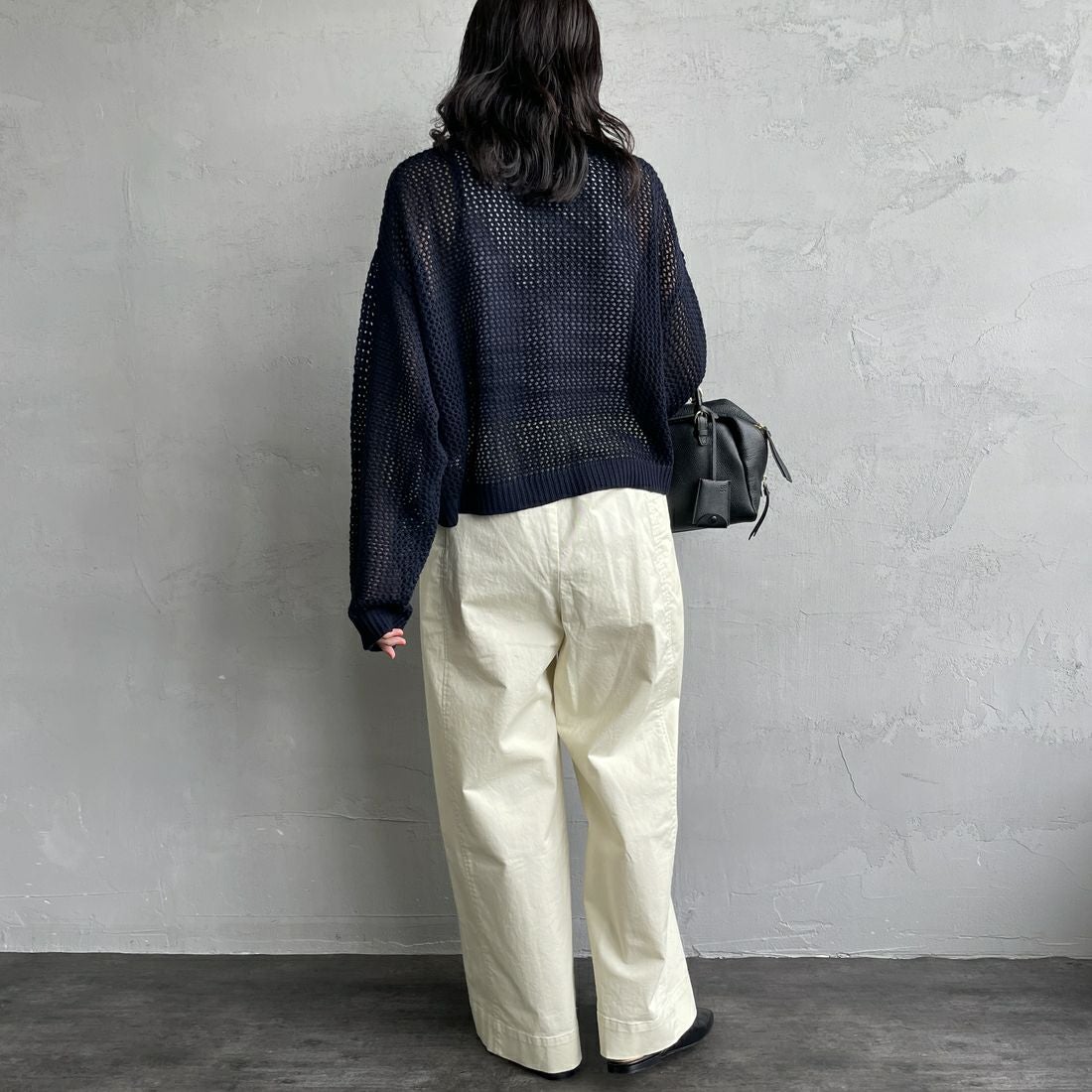 mizuiro ind [ミズイロインド] メッシュクルーネックプルオーバー [3-220093] 99 BLACK &&モデル身長：160cm 着用サイズ：F&&