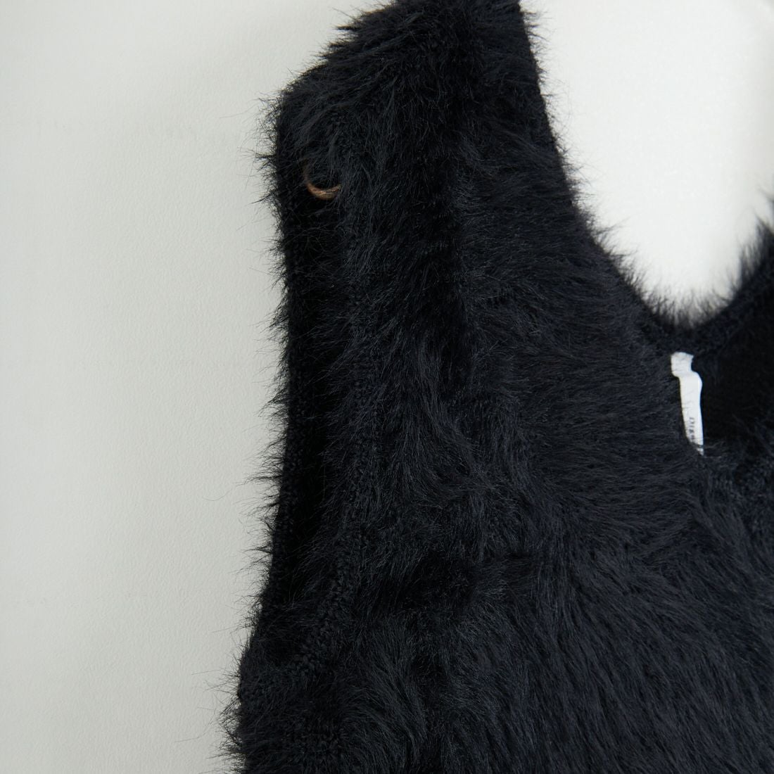 DIGNITE COLLIER [ディニテコリエ] フェザーニットベスト [80256024] 004 ﾌﾞﾗｯｸ