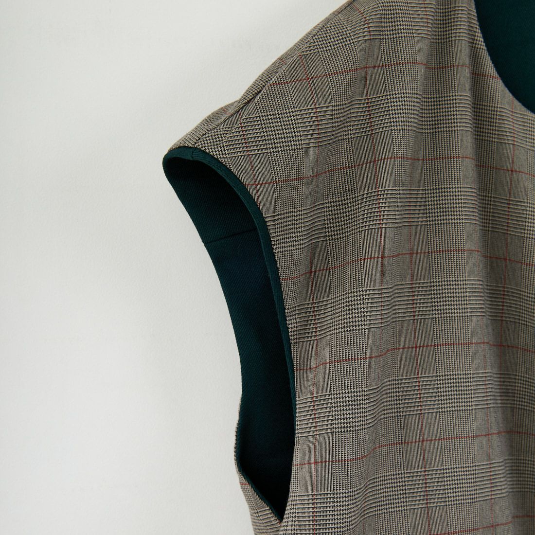 Kelen [ケレン] リバーシブルデザインベスト [LKL25FBL2255] GREEN