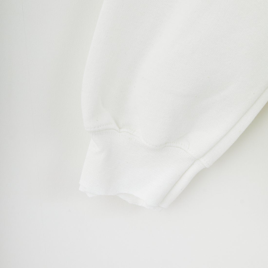 THRIFTY LOOK [スリフティールック] ロザリオクルーネックスウェット [TL25F021] WHITE
