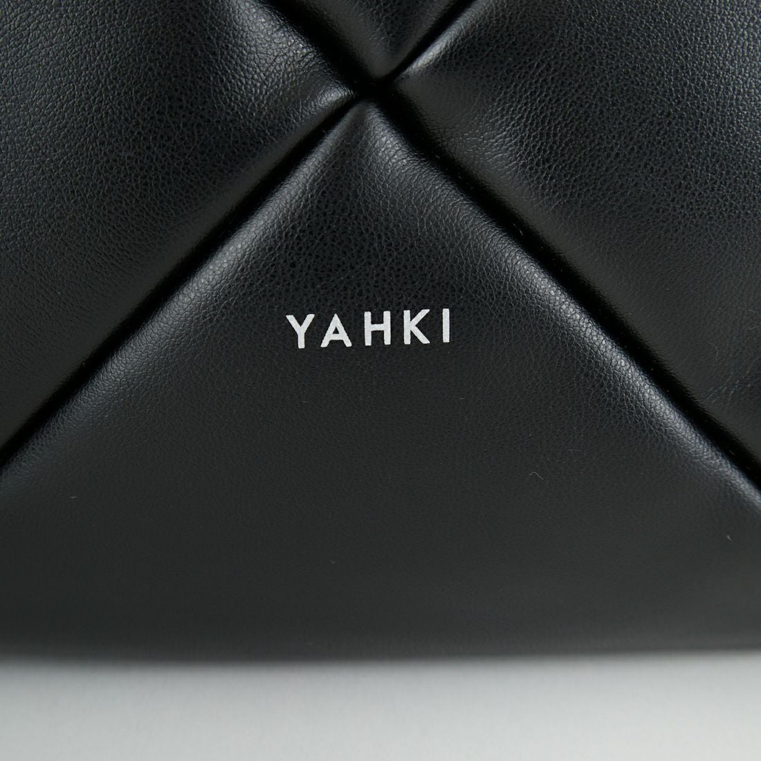 YAHKI [ヤーキ] フェイクレザートートバッグ [YH-747] BLACK