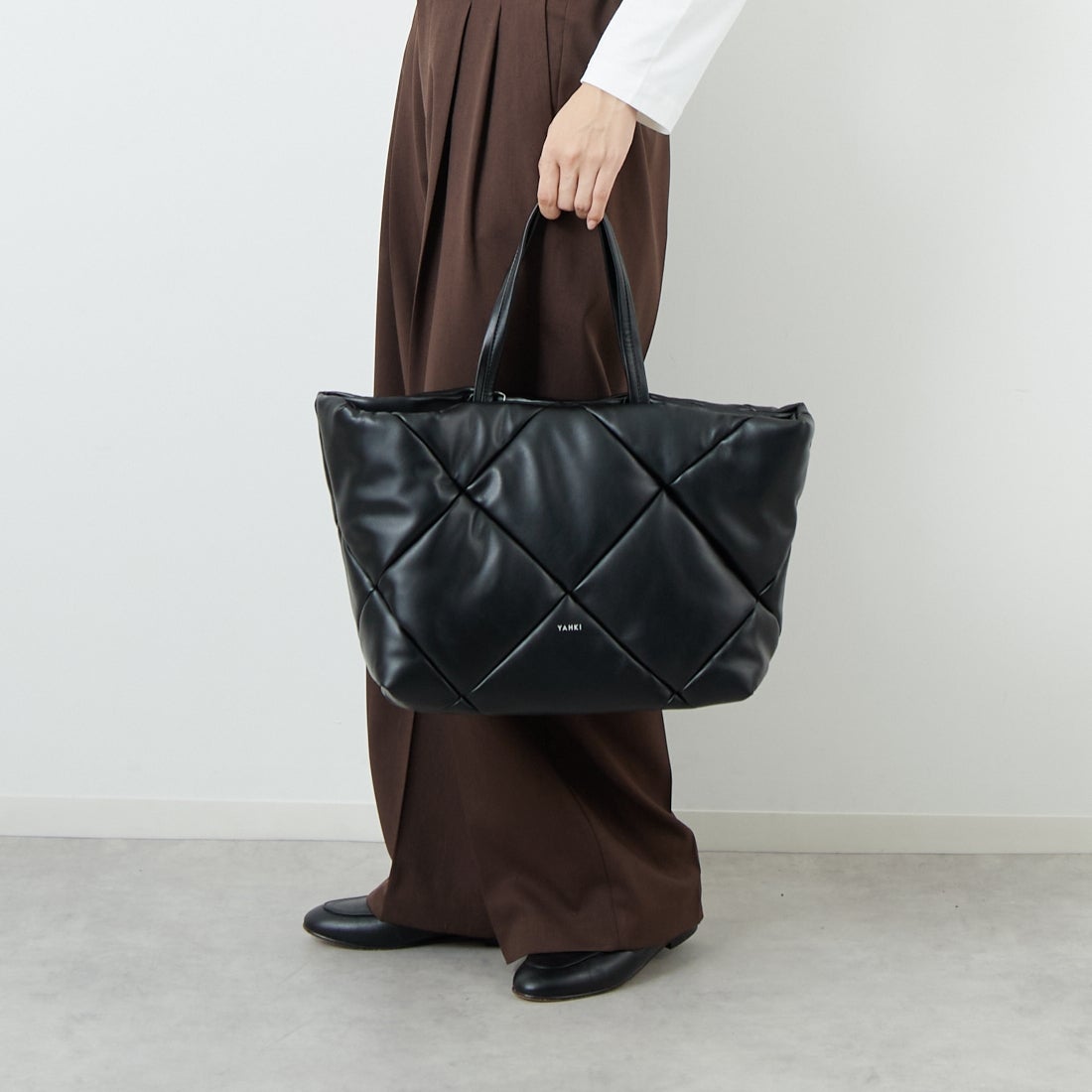 YAHKI [ヤーキ] フェイクレザートートバッグ [YH-747] BLACK