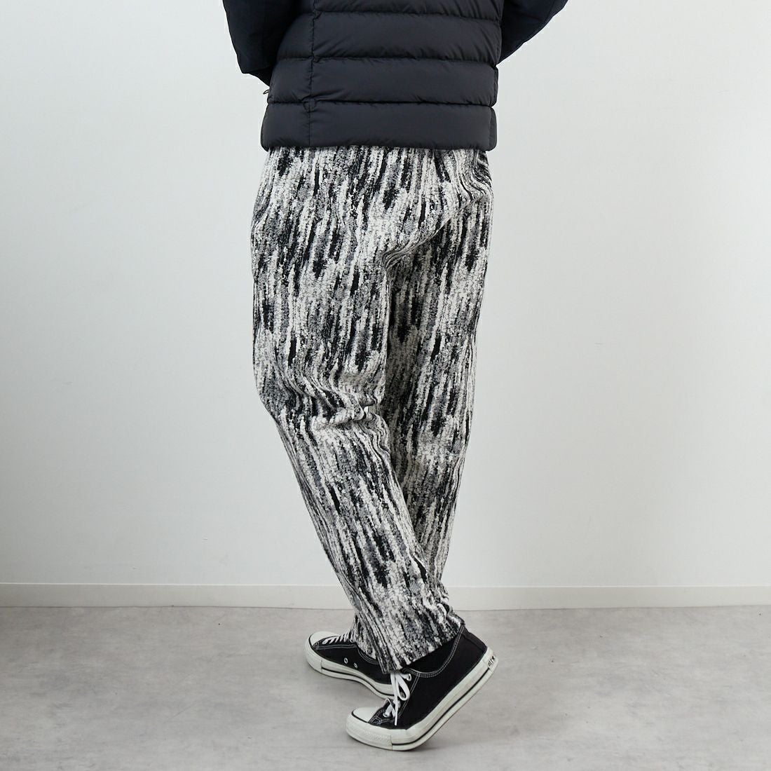 Tony Taizsun [トニータイズサン] トニー ゴブランフレアパンツ [25FW-009] BLACK &&モデル身長：179cm 着用サイズ：L&&