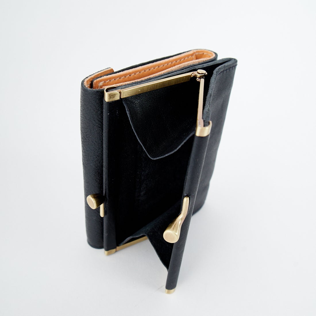 IL BISONTE [イルビゾンテ] 55thコンビボタン ウォレット [54252311141] 98 BLACK