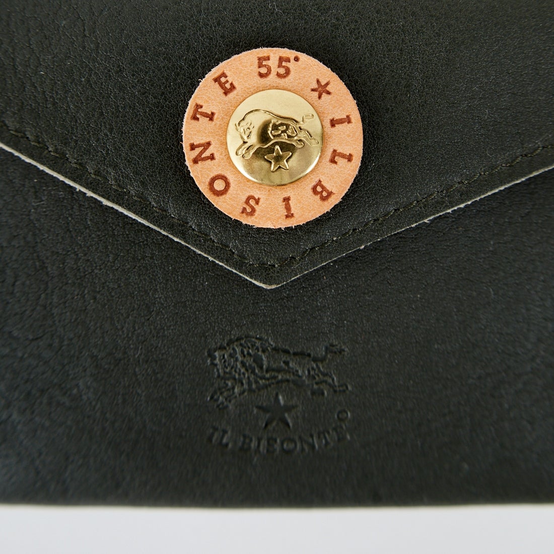IL BISONTE [イルビゾンテ] 55thコンビボタン ウォレット [54252311141] 47 F.GREEN