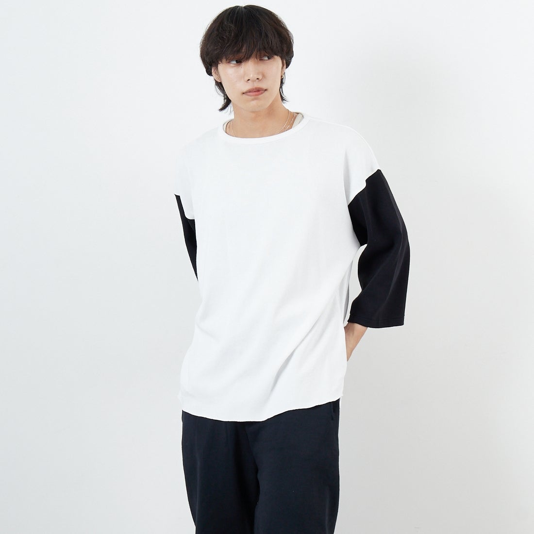 BOW WOW [バウワウ] ベースボールTシャツ [BW-BT] BLACK/WHIT &&モデル身長：179cm 着用サイズ：L&&