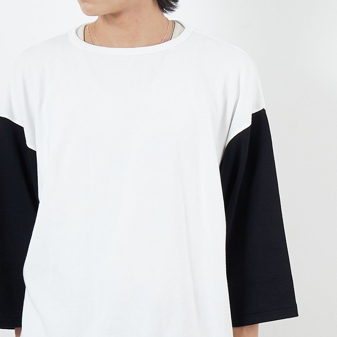 BOW WOW [バウワウ] ベースボールTシャツ [BW-BT] BLACK/WHIT &&モデル身長：179cm 着用サイズ：L&&