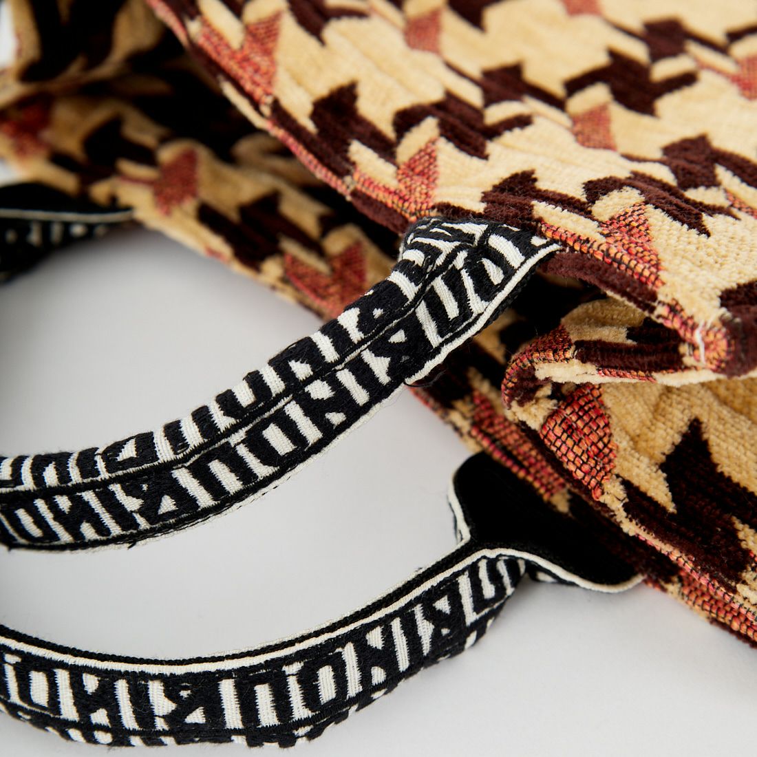 Bindu [ビンドゥー] 千鳥格子柄 スモールブックトートバッグ [BBB-2155] CAMEL BROW