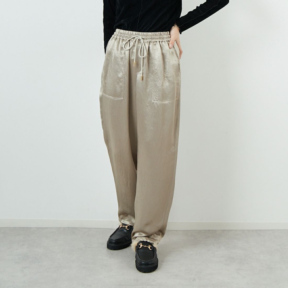 BEIGE&&モデル身長：162cm 着用サイズ：F&&