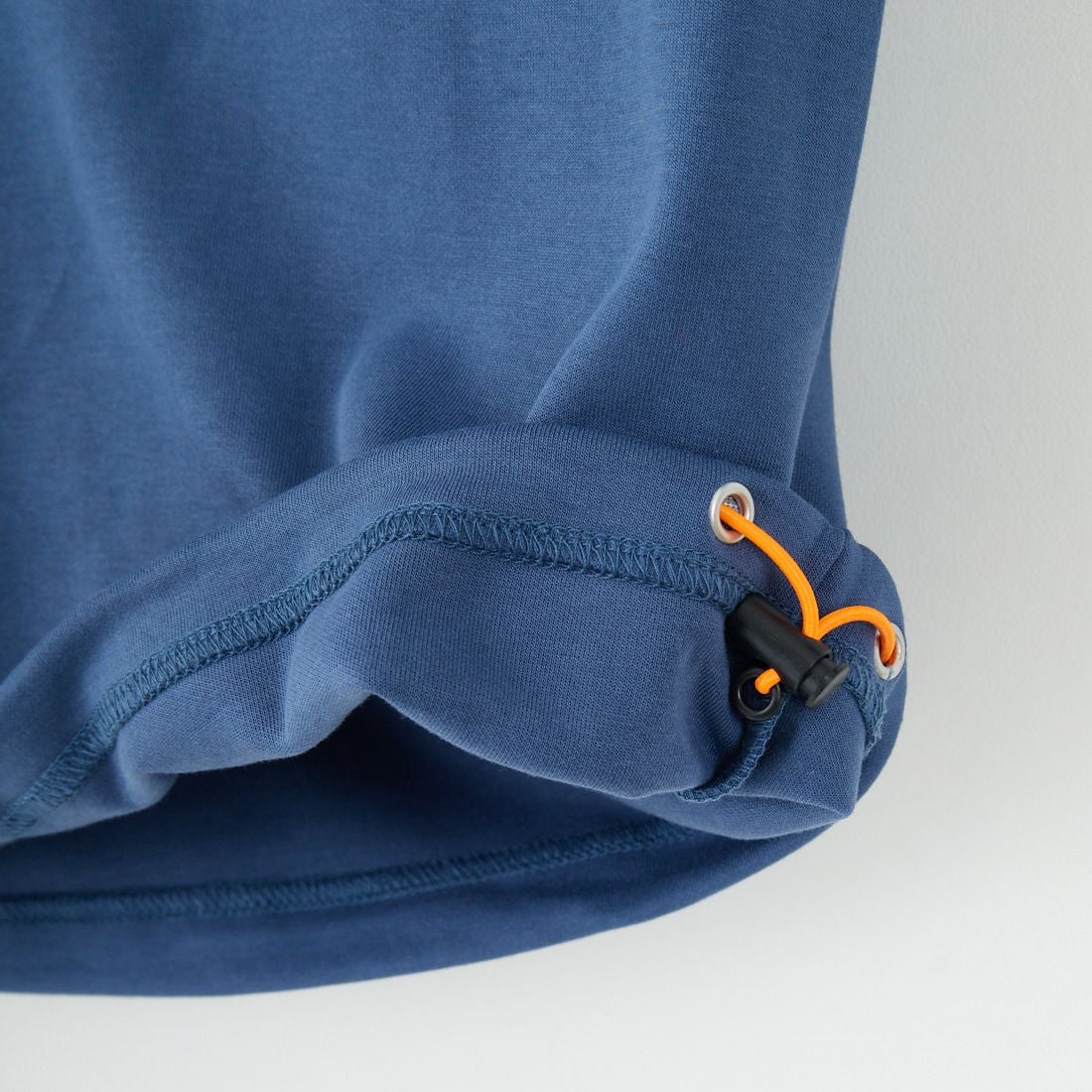 UNIVERSAL OVERALL [ユニバーサルオーバーオール] 別注 ドローコード付き ポンチロングスリーブTシャツ [U2533230IN-JF] BLUE