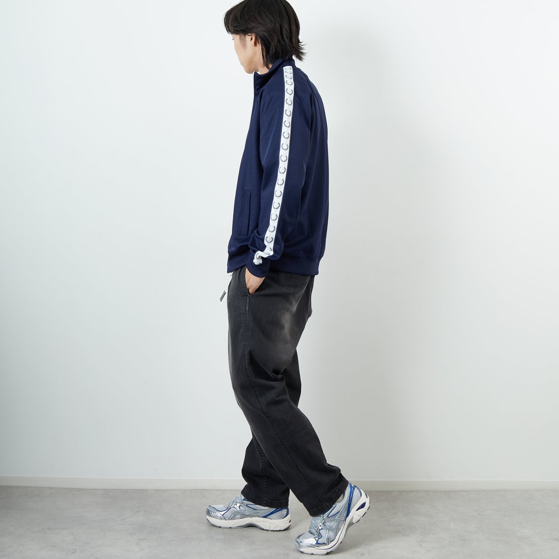 GRAMiCCi [グラミチ] 別注 ストレッチデニム エブリデイパンツ [GUP5-F1023-JF] BLK USED &&モデル身長：179cm 着用サイズ：L&&