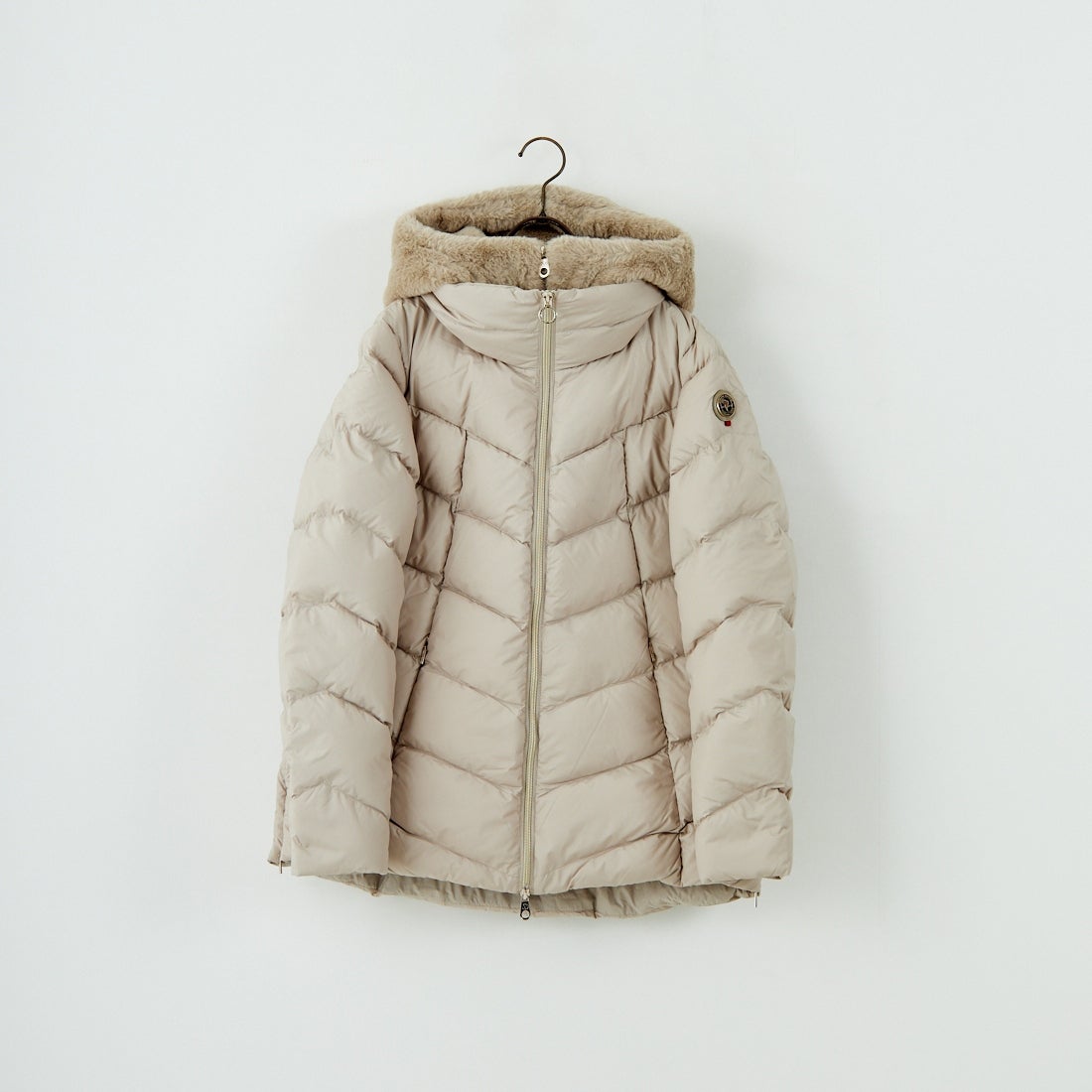 CAPE HORN [ケープホーン] ALVAREZ ダウンジャケット [B2566] 107 SAFARI