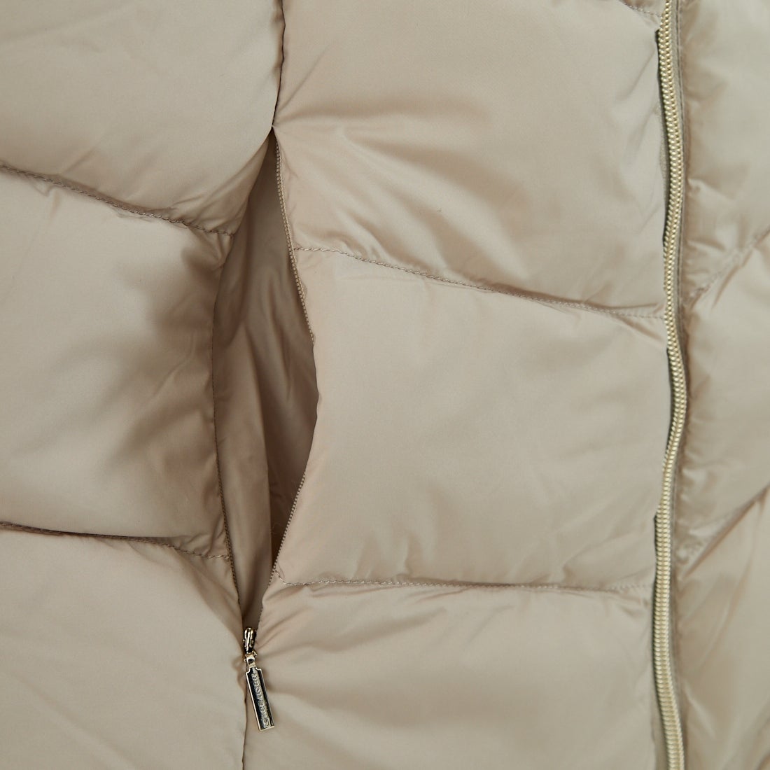 CAPE HORN [ケープホーン] ALVAREZ ダウンジャケット [B2566] 107 SAFARI