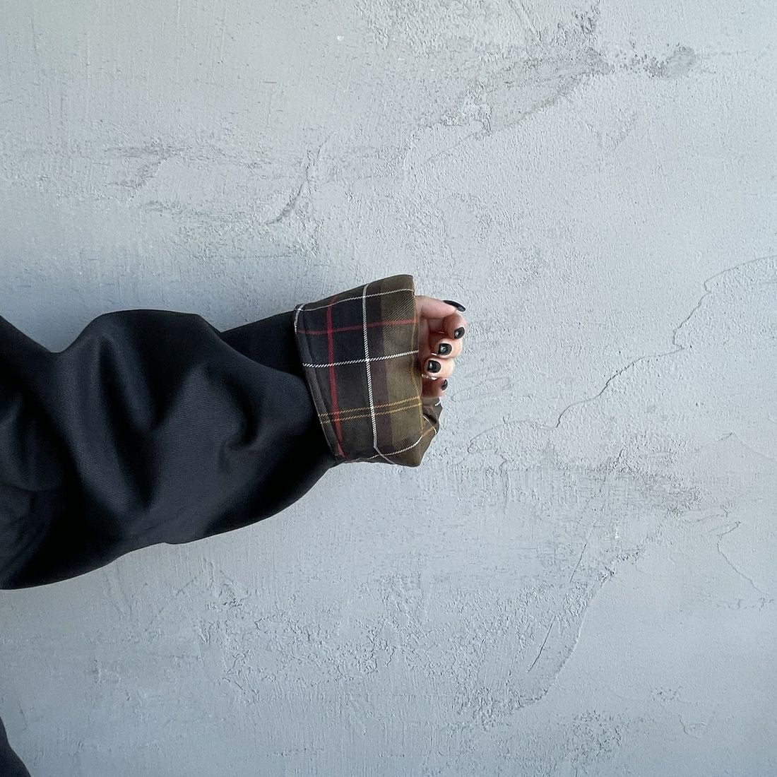 Barbour [バブアー] 別注 中綿入り TRANSPORT コーデュラデニム トランスポートジャケット [MCAS204-JF] BLACK&&モデル身長：150cm 着用サイズ：36&&