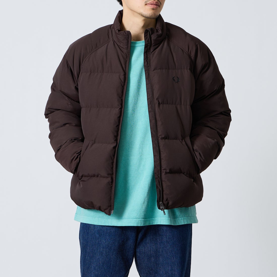 FRED PERRY [フレッドペリー] ラグランスリーブパデッドジャケット [J1309] 33C RICH B &&モデル身長：168cm 着用サイズ：M&&