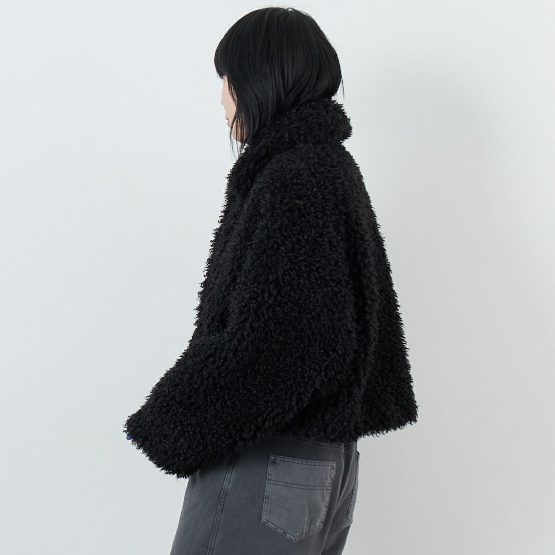 Jeans Factory Clothes [ジーンズファクトリークローズ] プードルファーショートブルゾン [330024] 109 ﾌﾞﾗｯｸ &&モデル身長：167cm 着用サイズ：F&&