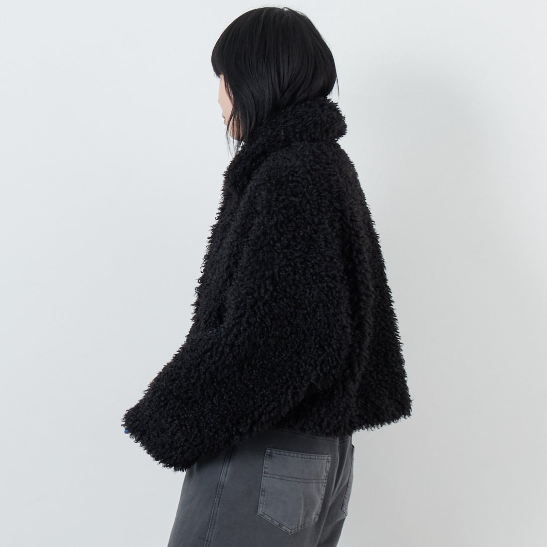 Jeans Factory Clothes [ジーンズファクトリークローズ] プードルファーショートブルゾン [330024] 109 ﾌﾞﾗｯｸ &&モデル身長：167cm 着用サイズ：F&&