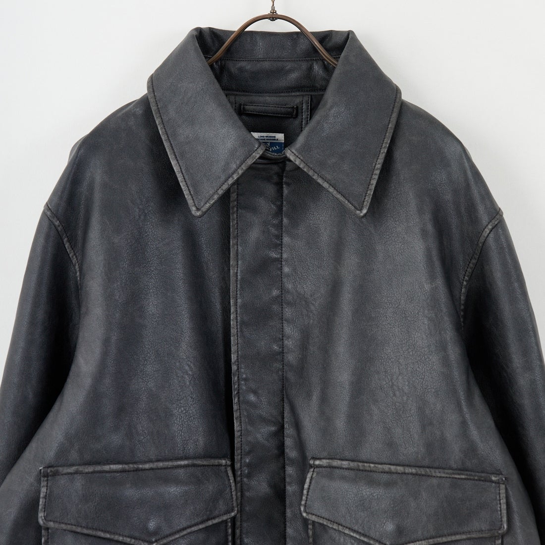 ARMY TWILL SANFORIZED [アーミーツイル サンフォライズド] 別注 ヴィーガンレザー A-2フライトジャケット [AM-2554502-INT-JF] BLACK