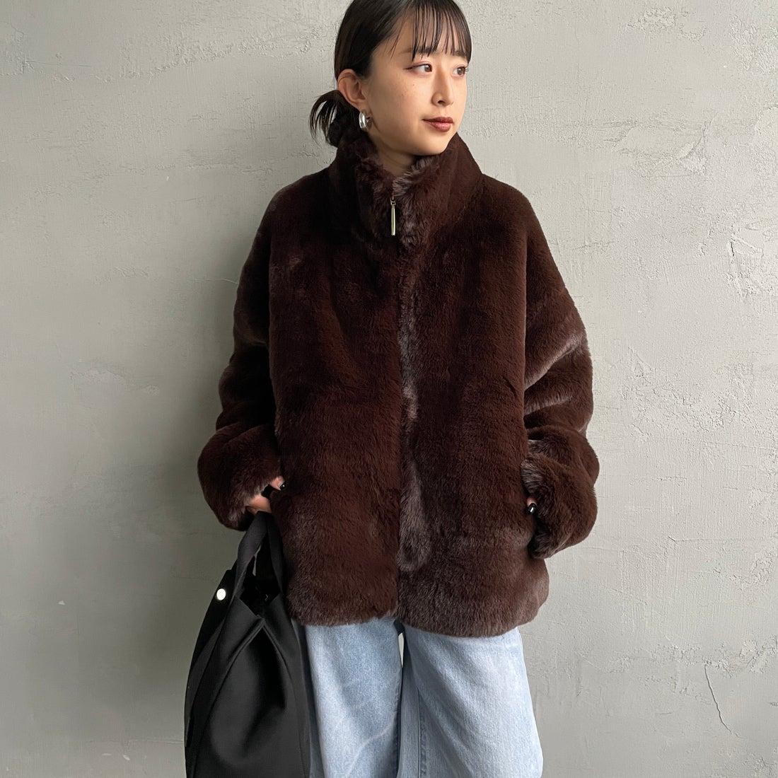 Jeans Factory Clothes [ジーンズファクトリークローズ] エコファーオーバーサイズブルゾン [330023] 155 ﾌﾞﾗｳﾝ &&モデル身長：150cm 着用サイズ：F&&