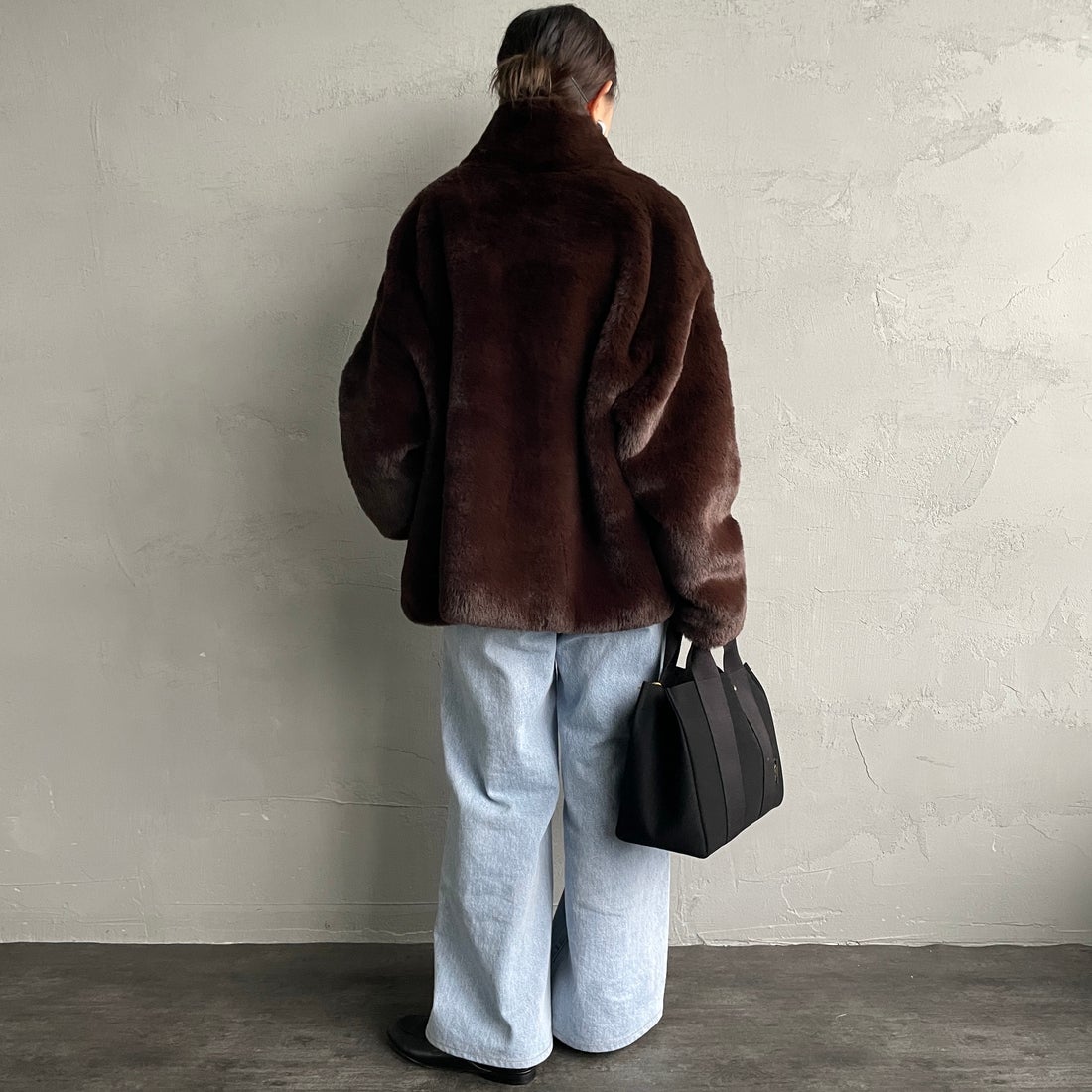 Jeans Factory Clothes [ジーンズファクトリークローズ] エコファーオーバーサイズブルゾン [330023] 155 ﾌﾞﾗｳﾝ &&モデル身長：150cm 着用サイズ：F&&