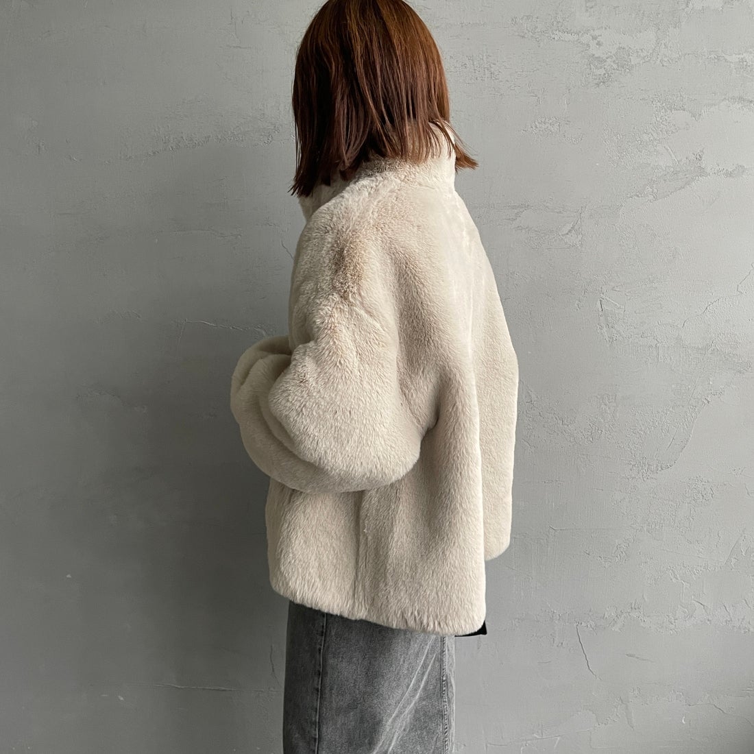 Jeans Factory Clothes [ジーンズファクトリークローズ] エコファーオーバーサイズブルゾン [330023] 153 ﾍﾞｰｼﾞｭ &&モデル身長：158cm 着用サイズ：F&&