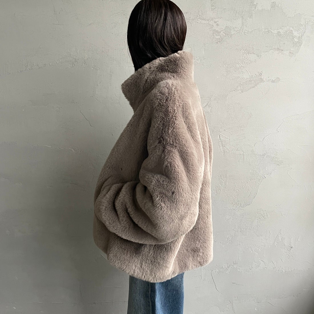 Jeans Factory Clothes [ジーンズファクトリークローズ] エコファーオーバーサイズブルゾン [330023] 116 ｸﾞﾚｰｼﾞ &&モデル身長：160cm 着用サイズ：F&&