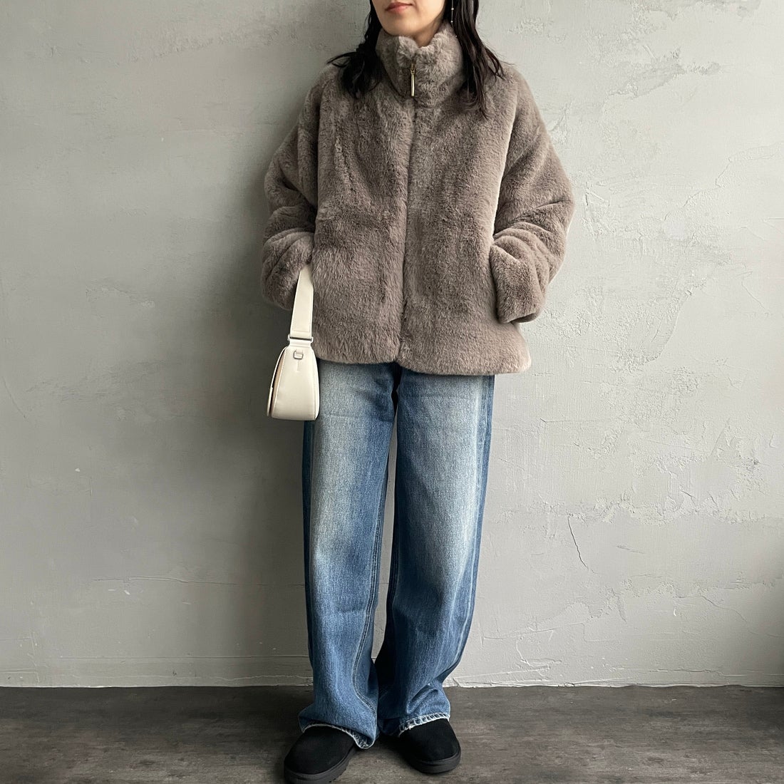 Jeans Factory Clothes [ジーンズファクトリークローズ] エコファーオーバーサイズブルゾン [330023] 116 ｸﾞﾚｰｼﾞ &&モデル身長：160cm 着用サイズ：F&&