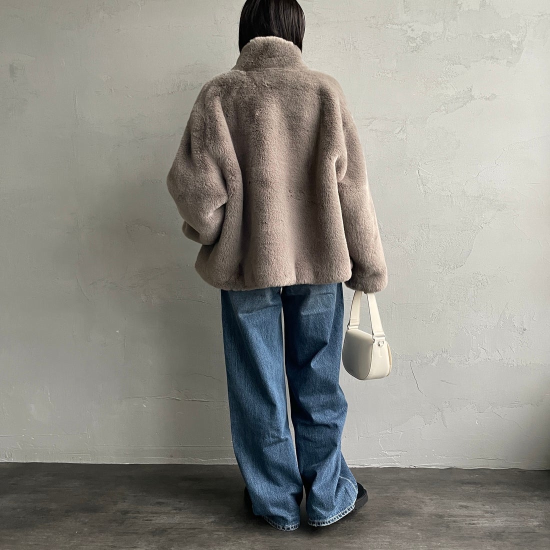 Jeans Factory Clothes [ジーンズファクトリークローズ] エコファーオーバーサイズブルゾン [330023] 116 ｸﾞﾚｰｼﾞ &&モデル身長：160cm 着用サイズ：F&&