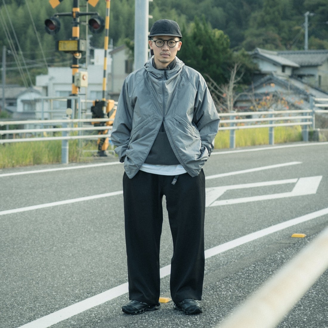 GRAMiCCi [グラミチ] 別注 ウールライク ワイドパンツ [GUP5-F1025-JF] BLACK &&モデル身長：168cm 着用サイズ：M&&