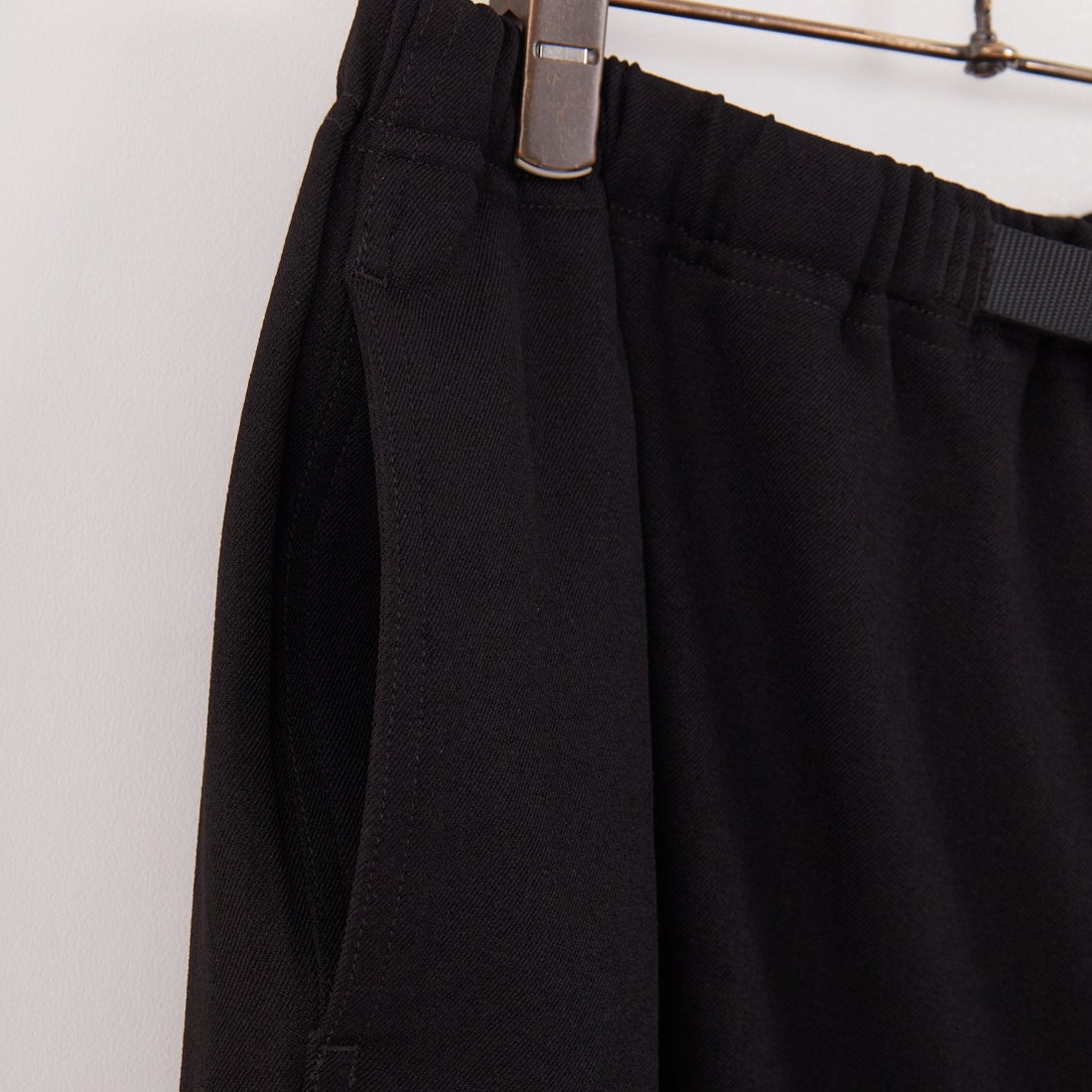 GRAMiCCi [グラミチ] 別注 ウールライク ワイドパンツ [GUP5-F1025-JF] BLACK