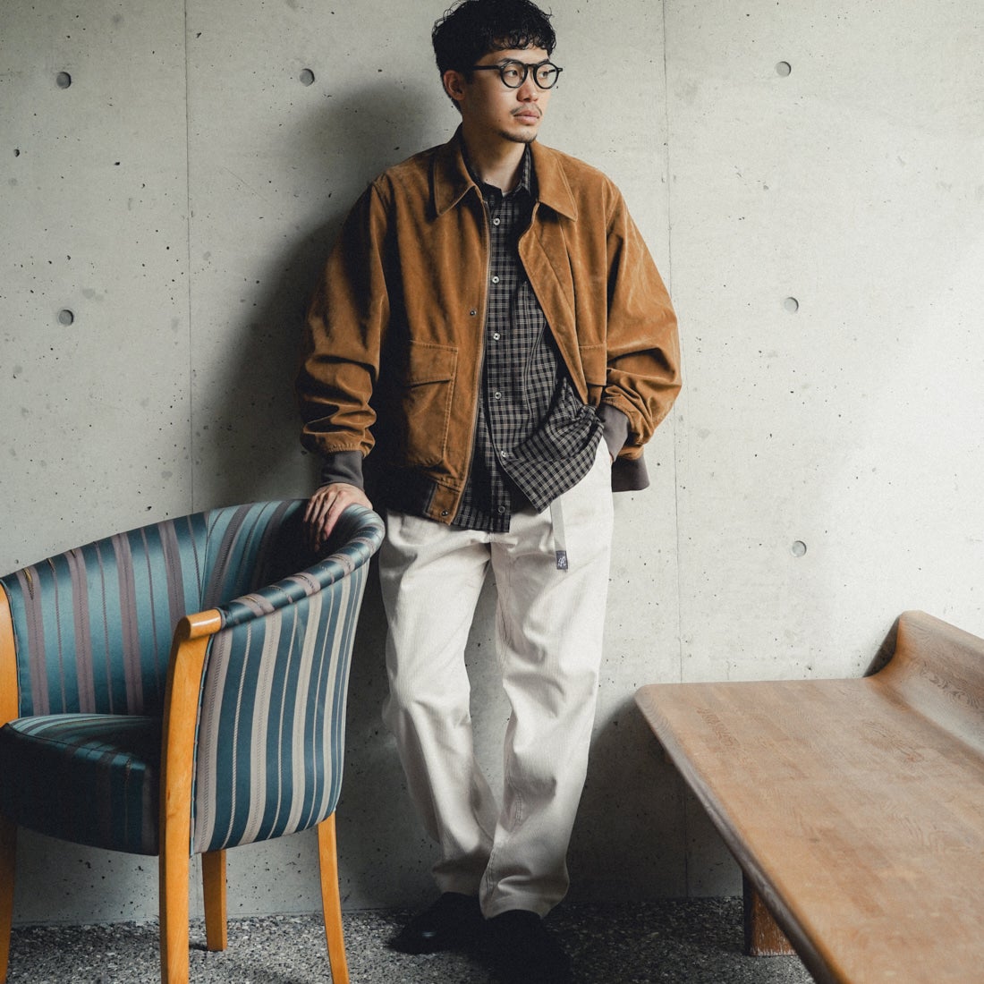 GRAMiCCi [グラミチ] 別注 コーデュロイ エブリデイパンツ [GUP5-F1022-JF] BONE &&モデル身長：168cm 着用サイズ：L&&