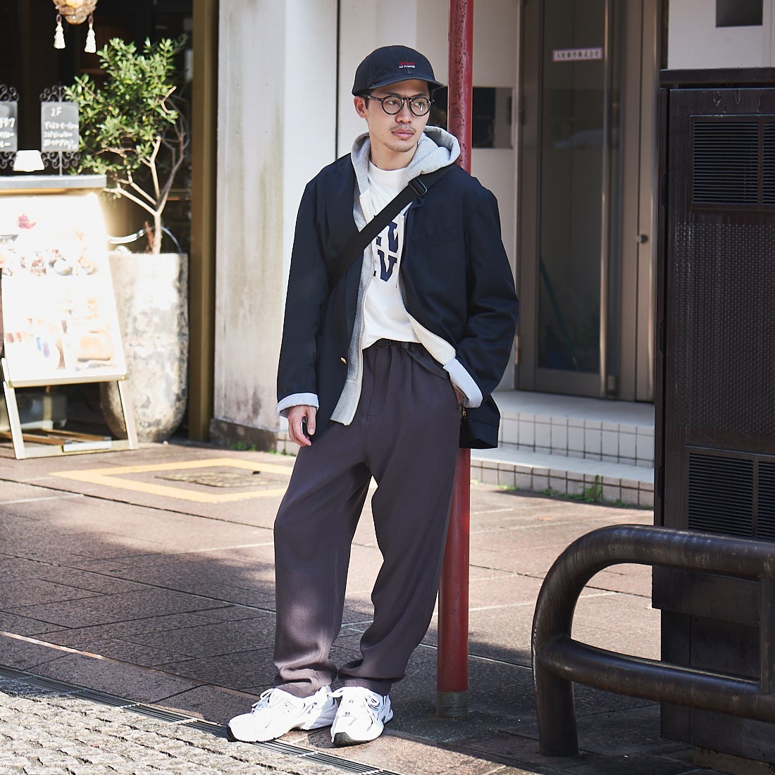 GRAMiCCi [グラミチ] 別注 ウールライク エブリデイパンツ [GUP5-F1024-JF] CHARCOAL &&モデル身長：168cm 着用サイズ：L&&