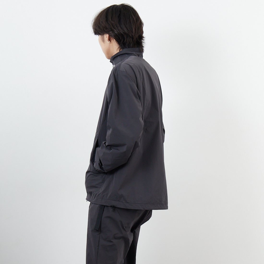 Goldwin [ゴールドウィン] ドープダイド リップストップウインドジャケット [GL15330] CG &&モデル身長：179cm 着用サイズ：2&&