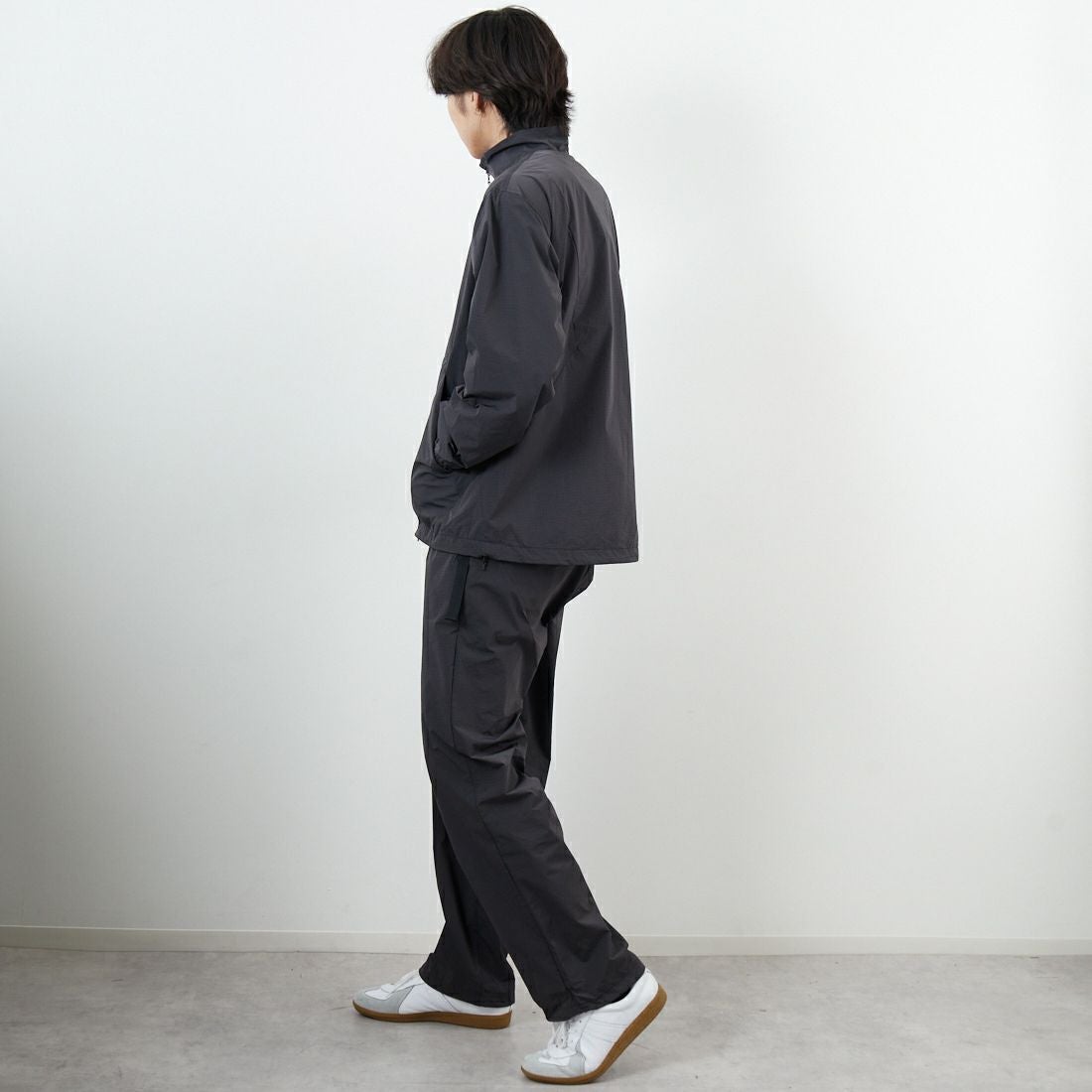 Goldwin [ゴールドウィン] ドープダイド リップストップウインドジャケット [GL15330] CG &&モデル身長：179cm 着用サイズ：2&&