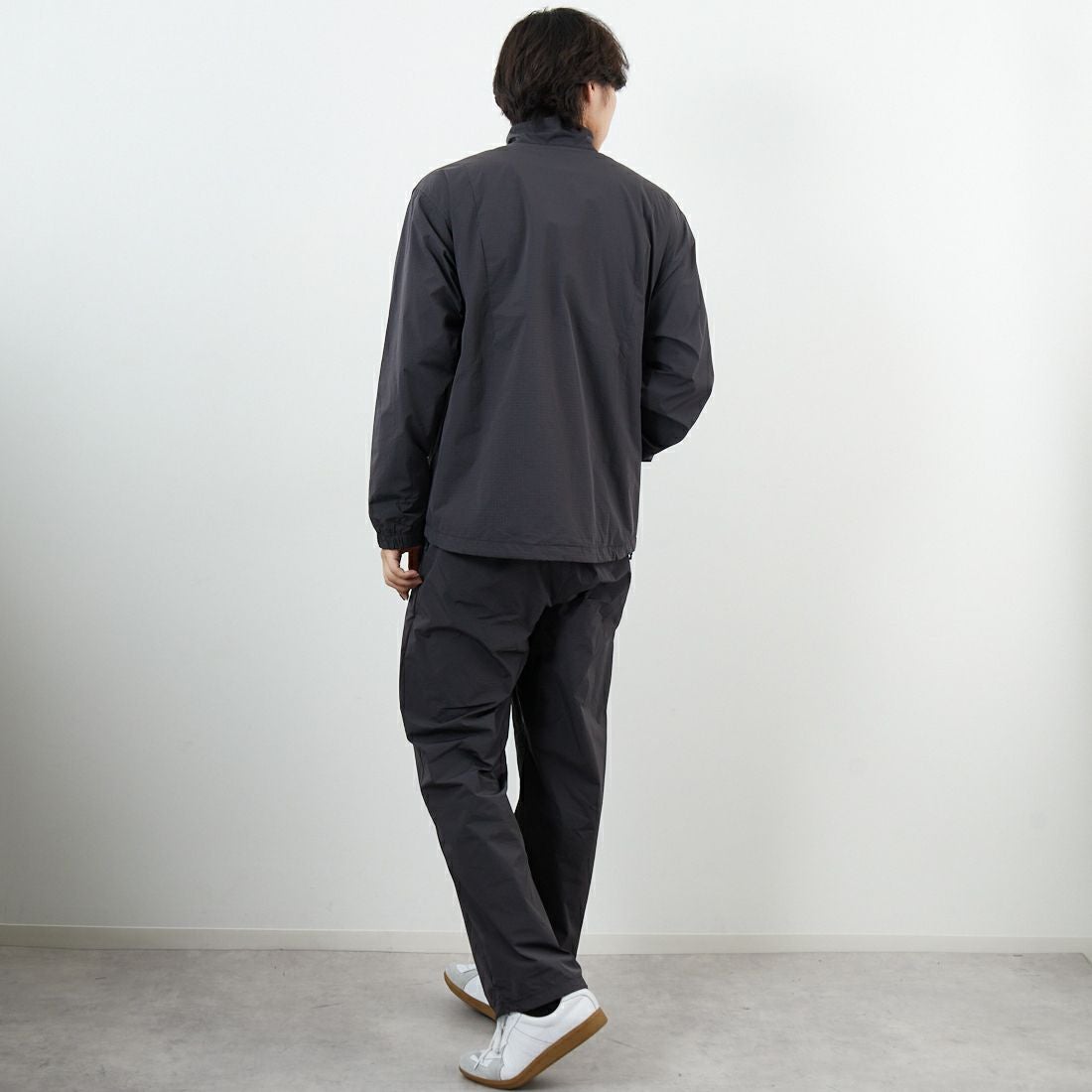 Goldwin [ゴールドウィン] ドープダイド リップストップウインドジャケット [GL15330] CG &&モデル身長：179cm 着用サイズ：2&&