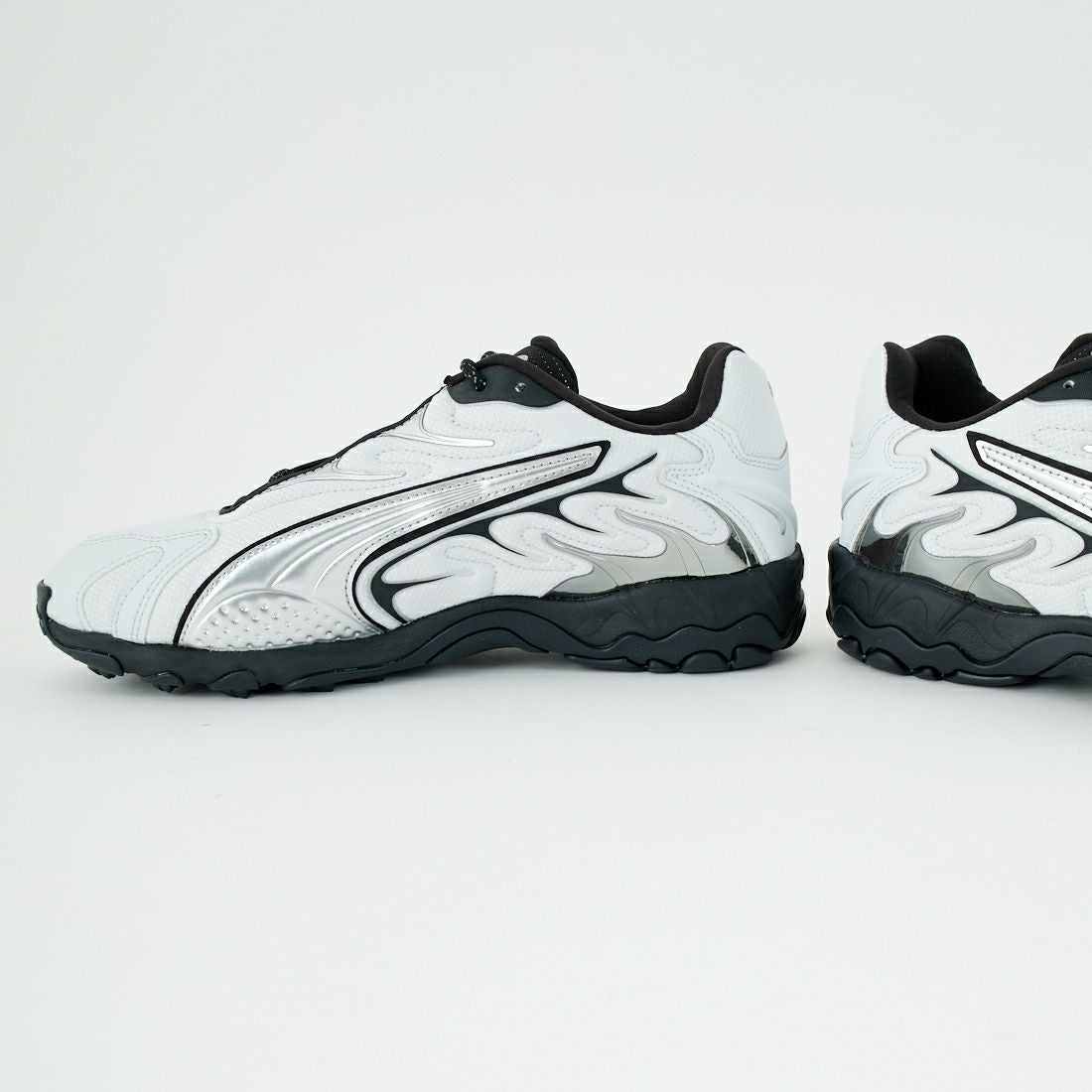 PUMA [プーマ] インへイル スマイル スニーカー [402589] 01 SILVER