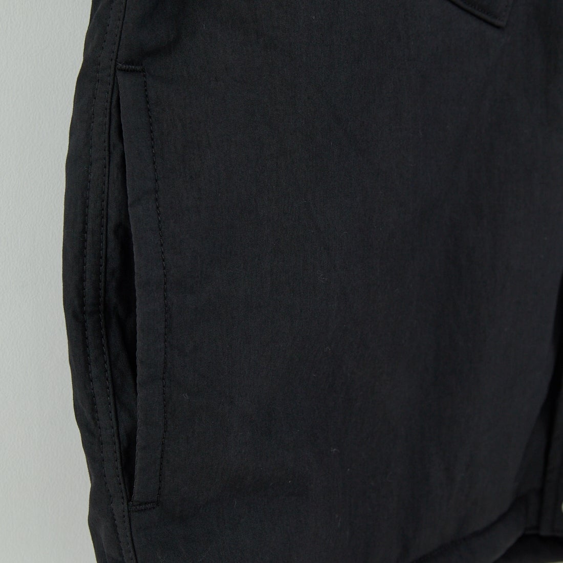 ARMY TWILL SANFORIZED [アーミーツイル サンフォライズド] 別注 中綿入り ケミカルプロテクトジャケット [AM-2554501-INT-JF] BLACK