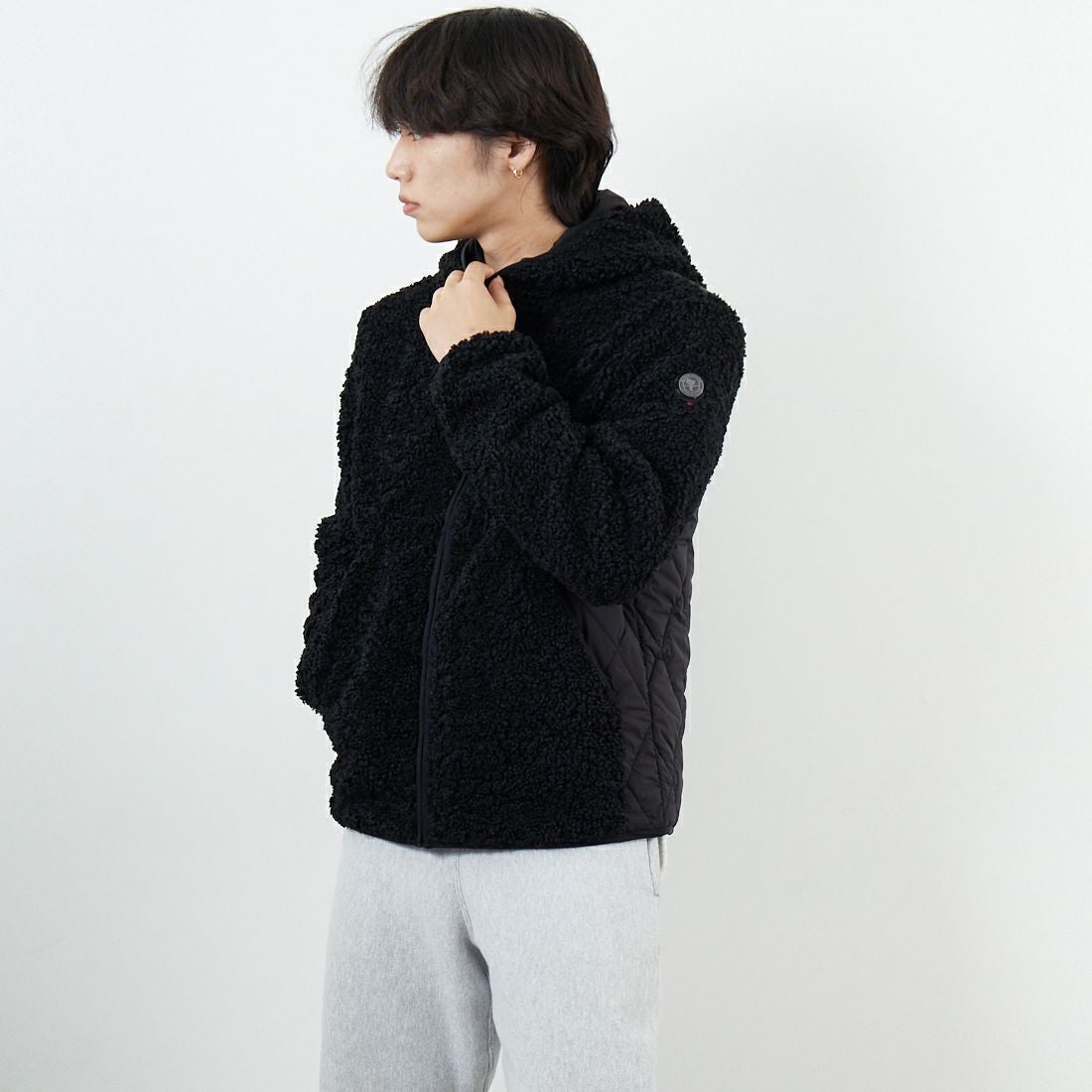 CAPE HORN [ケープホーン] LENNOX ボアブルゾン [B1578] 500 BLACK &&モデル身長：179cm 着用サイズ：48&&