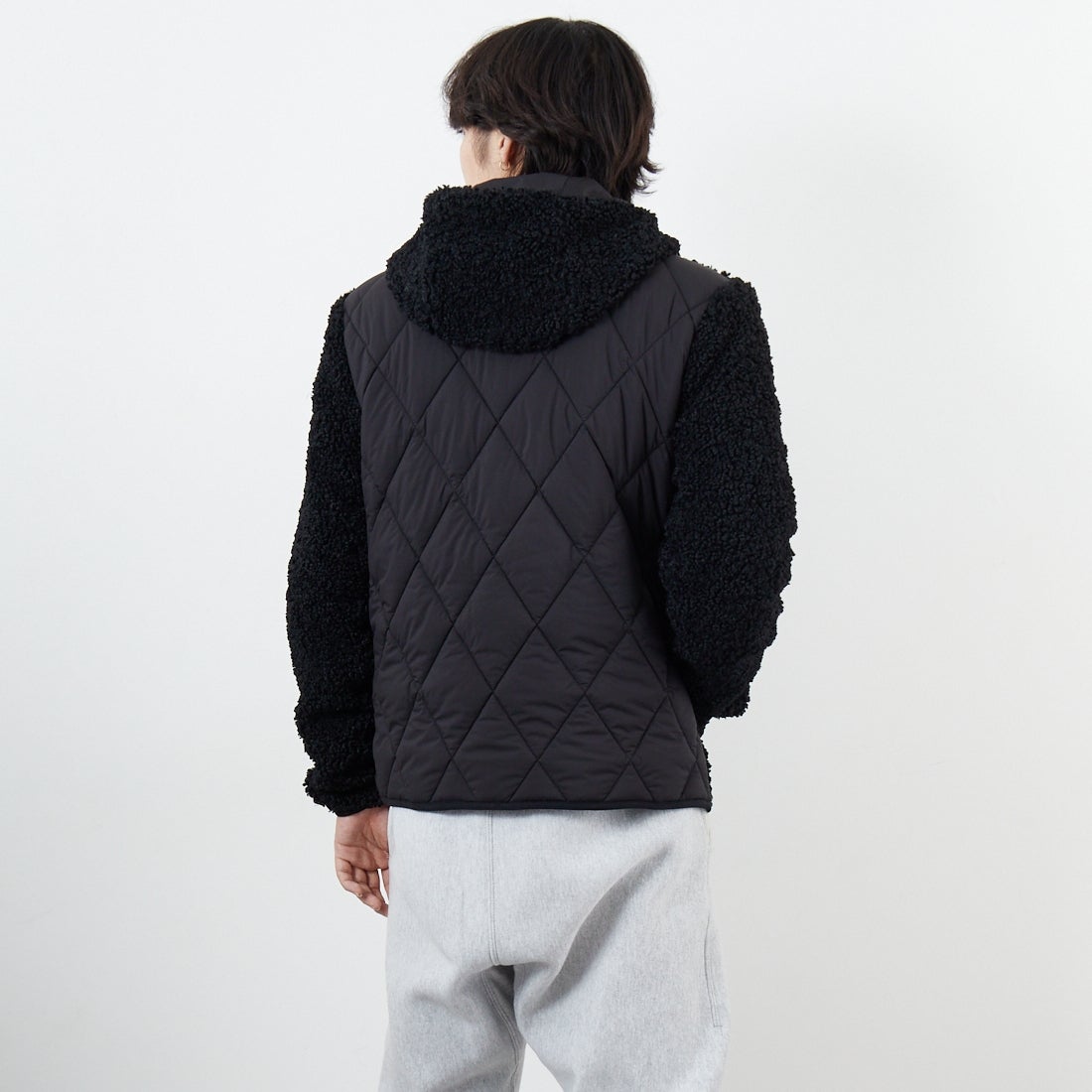 CAPE HORN [ケープホーン] LENNOX ボアブルゾン [B1578] 500 BLACK &&モデル身長：179cm 着用サイズ：48&&