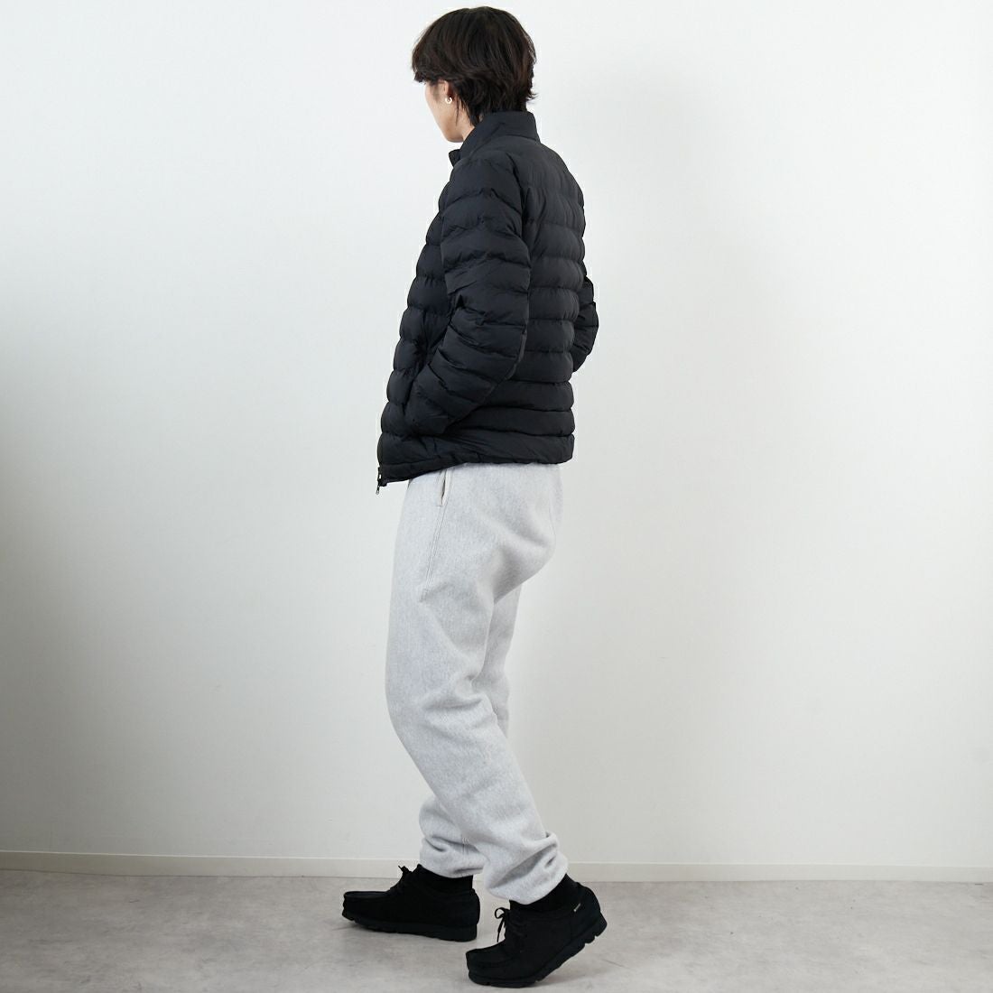 FRED PERRY [フレッドペリー] インサレーテッドジャケット [J4564] 102 BLACK &&モデル身長：179cm 着用サイズ：M&&